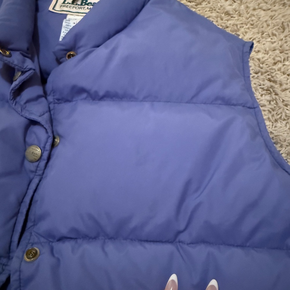 Vintage L.L. Bean Women's Blue Puffer Vest - Picture 5 of 5